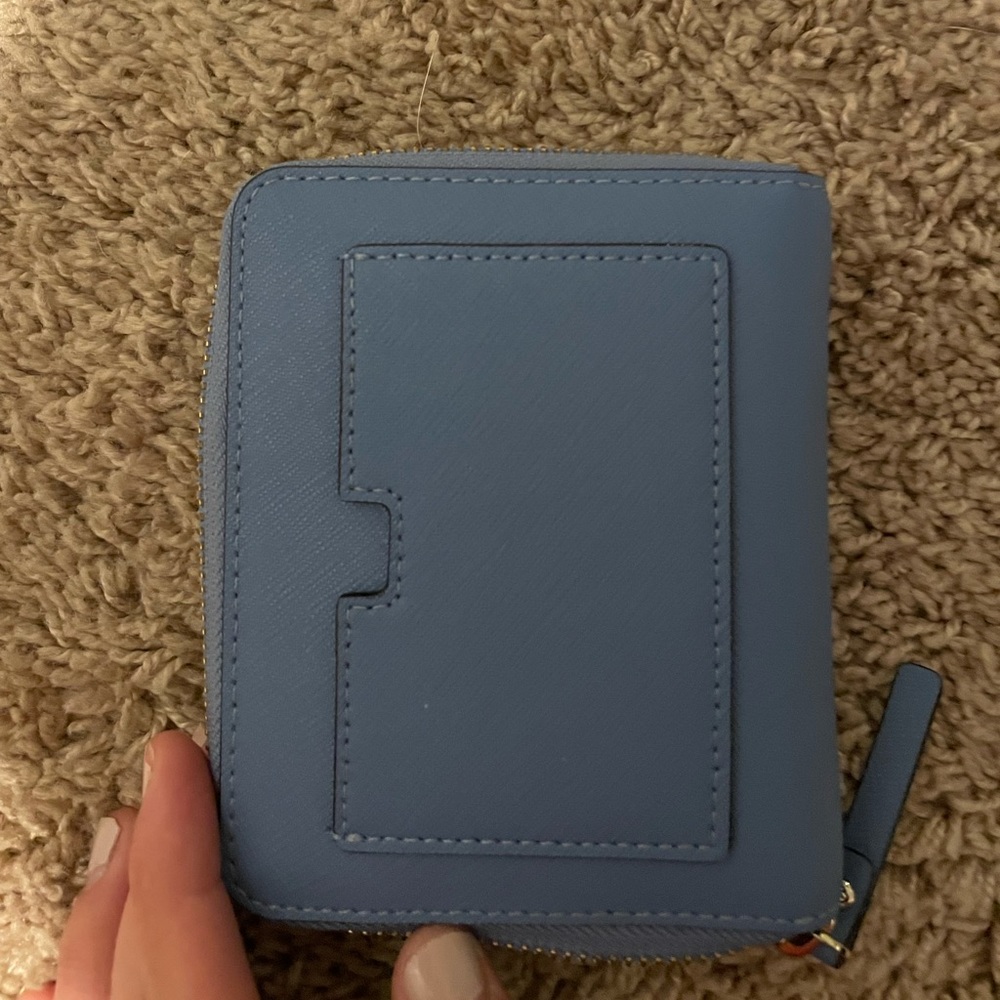 Kate Spade wallet - Picture 3 of 3
